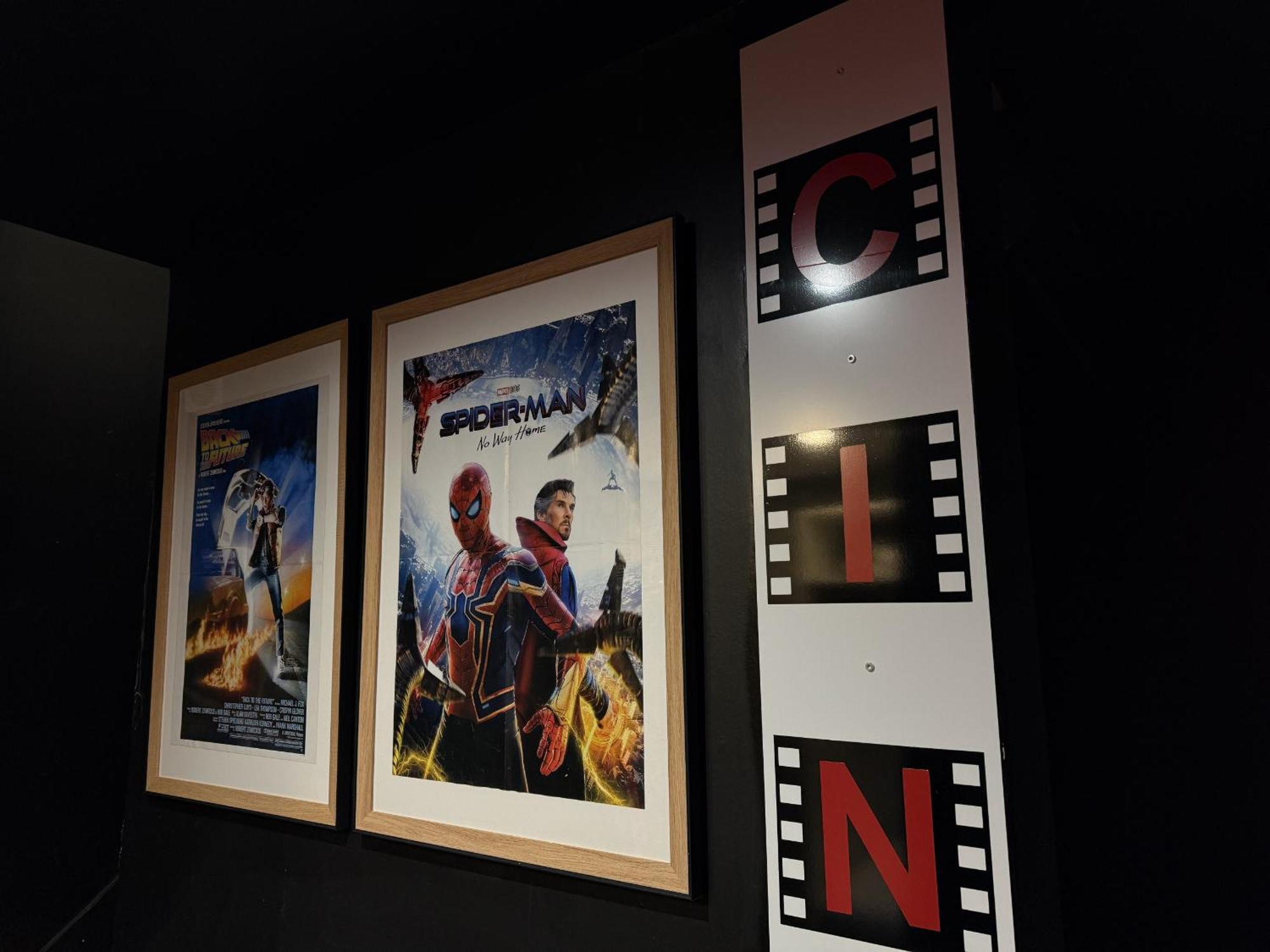 80 - Paris Cinema Sebastopol Exterior foto